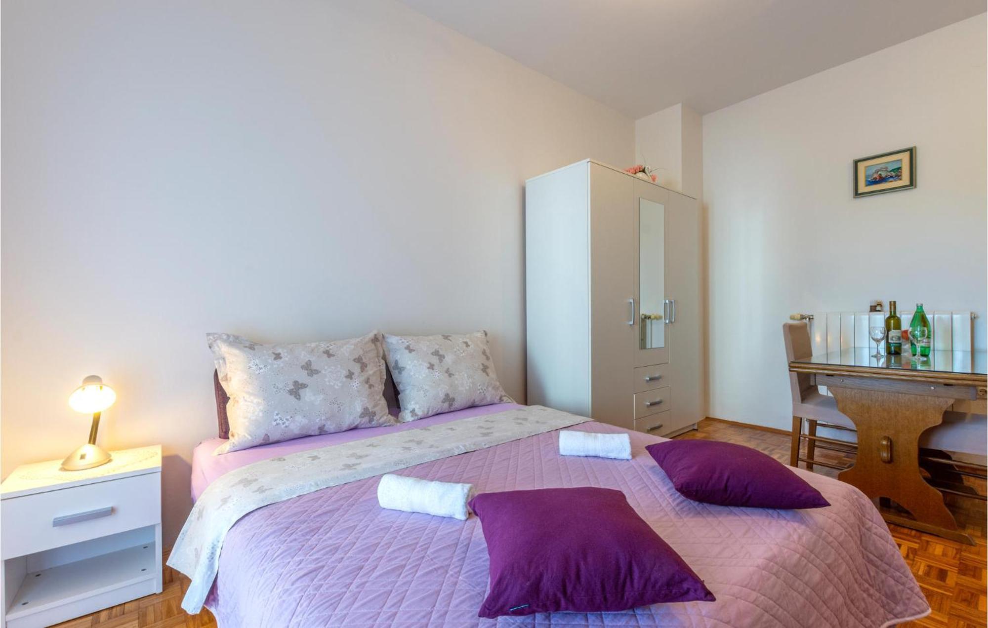 Lovely Apartment In Stobrec With Wifi Сплит Екстериор снимка
